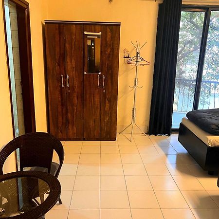 Rostel Backpackers Hostel 浦那 外观 照片
