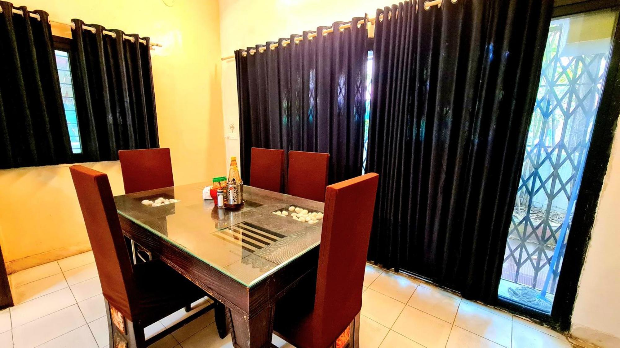 Rostel Backpackers Hostel 浦那 外观 照片