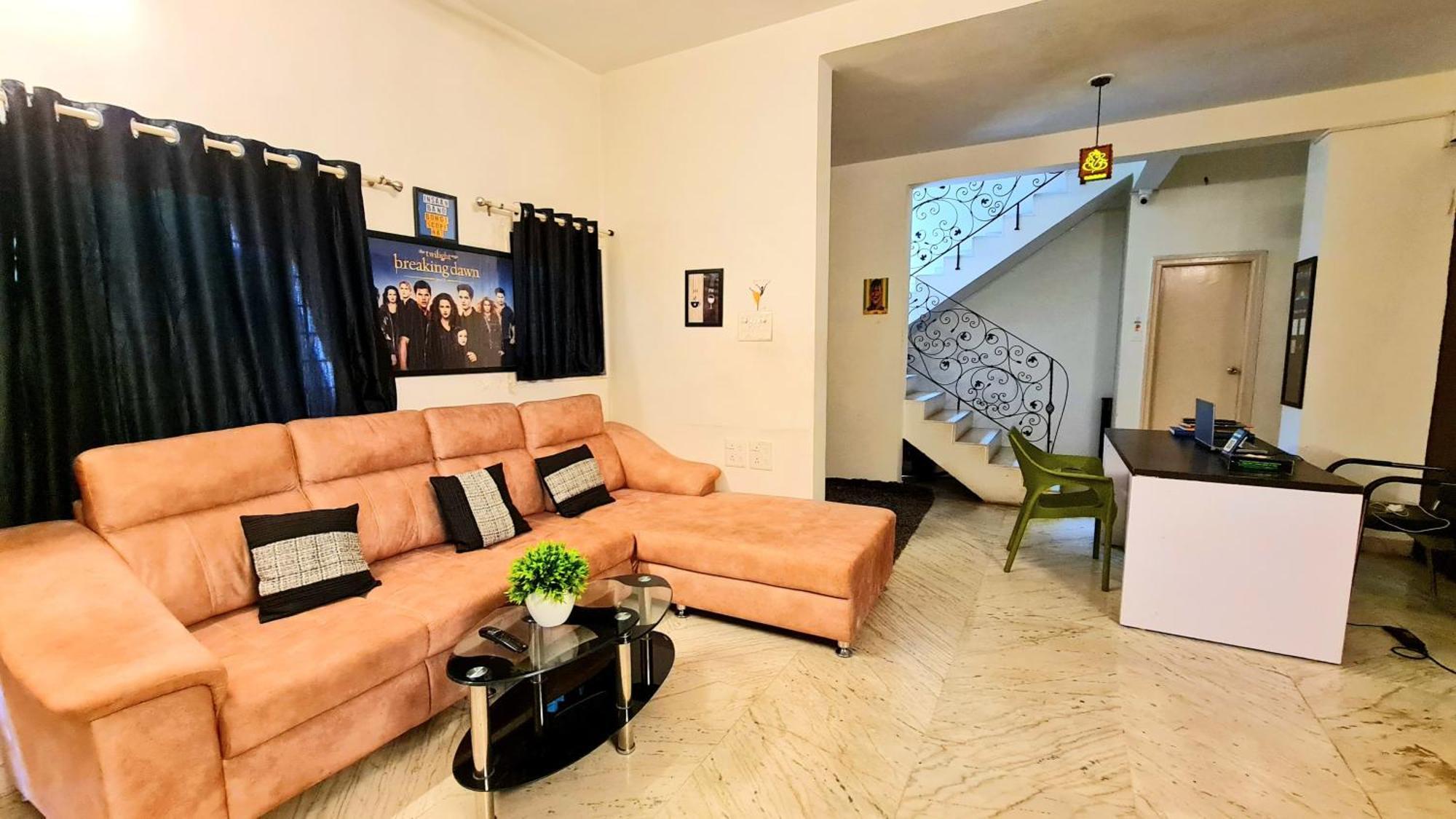 Rostel Backpackers Hostel 浦那 外观 照片
