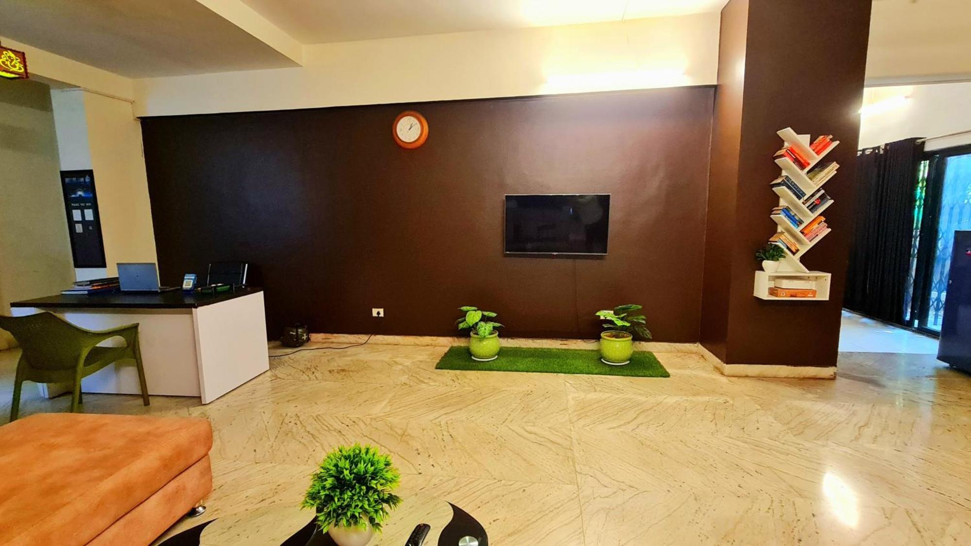 Rostel Backpackers Hostel 浦那 外观 照片