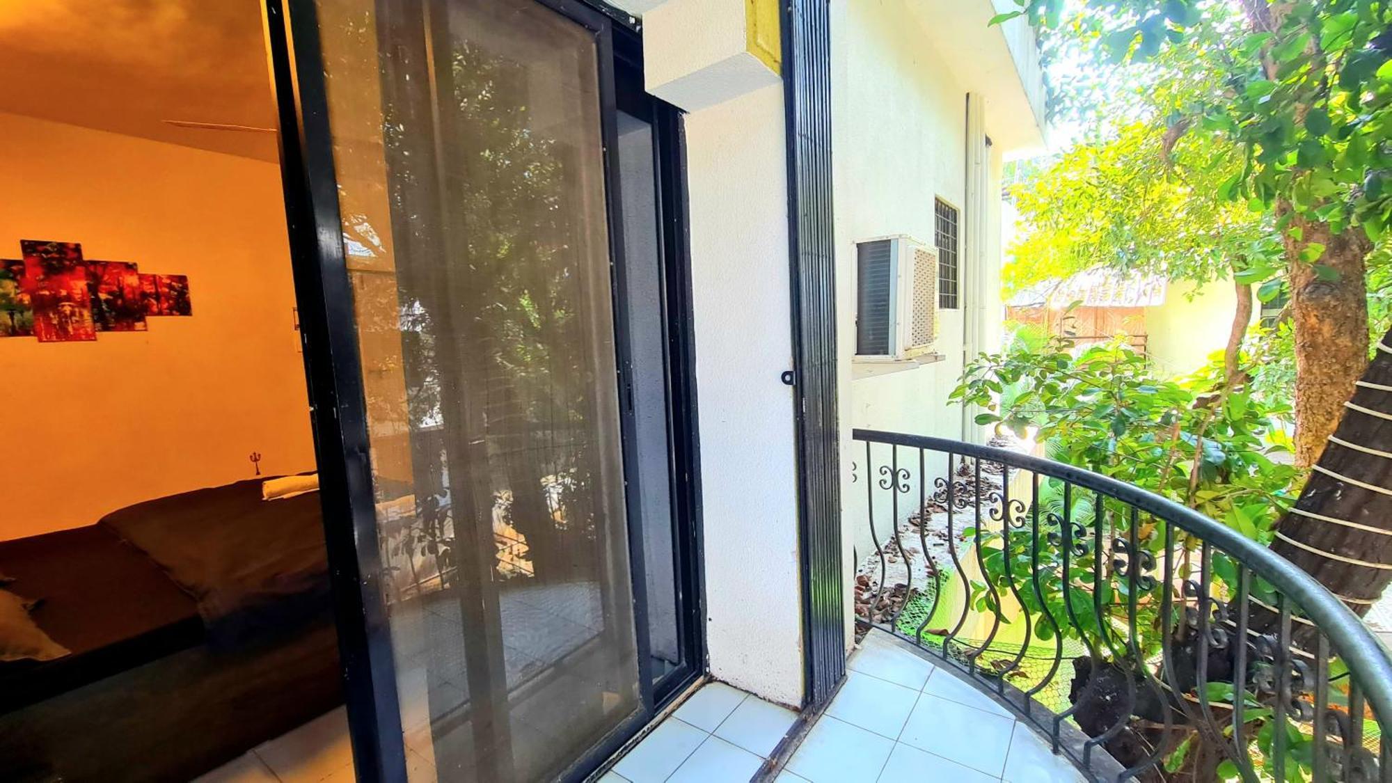 Rostel Backpackers Hostel 浦那 外观 照片